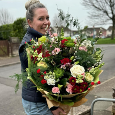 Blow your socks off! - This is an absolute stunner of a bouquet with the freshest Roses, Lily’s, Orchids and complimentary blooms. Guaranteed to blow their socks off! Blow your socks off! - This is an absolute stunner of a bouquet with the freshest Roses, Lily’s, Orchids and complimentary blooms. Guaranteed to blow their socks off!
