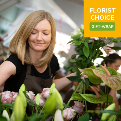 Florist Choice Gift-Wrap - This traditional wrap of flowers will be professionally made with the finest blooms on the day.
 Florist Choice Gift-Wrap - This traditional wrap of flowers will be professionally made with the finest blooms on the day.