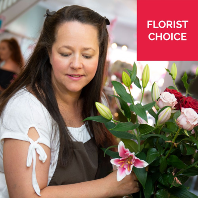 Valentine`s Florist Choice Hand-Tied - Let the experts work their magic with a unique Valentine’s Day Hand-Tied.  Valentine`s Florist Choice Hand-Tied - Let the experts work their magic with a unique Valentine’s Day Hand-Tied.
